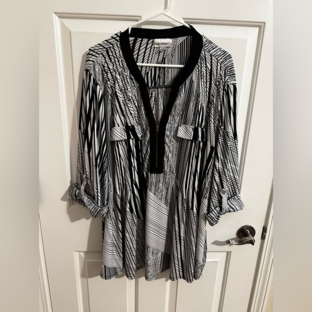 Avenue Plus 3/4 Sleeves Stretchy 1/4 Zip Tunic Blouse Black White 26/28 4X